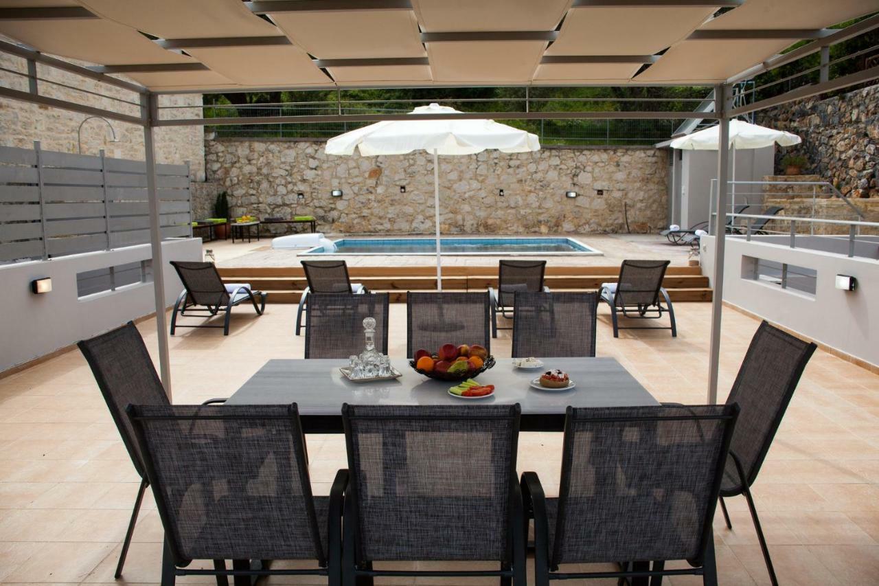 Villa Belair Agia Triada エクステリア 写真